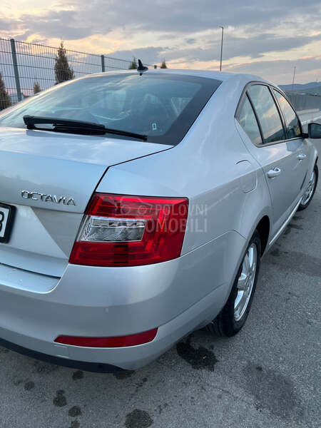 Škoda Octavia 2,0 DSG