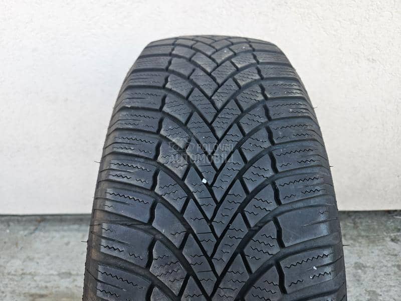 Bridgestone 215/65 R17 Zimska