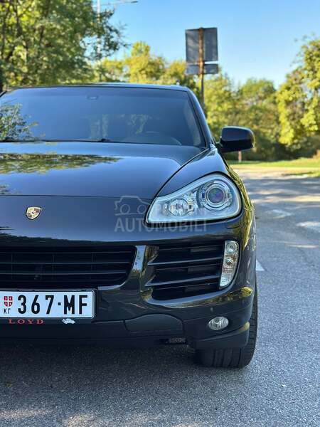 Porsche Cayenne 