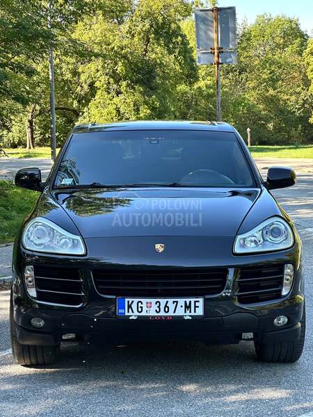 Porsche Cayenne 