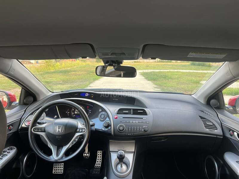 Honda Civic 1.8i Sport CH