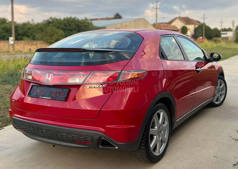 Honda Civic 1.8i Sport CH