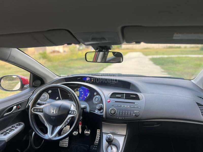 Honda Civic 1.8i Sport CH