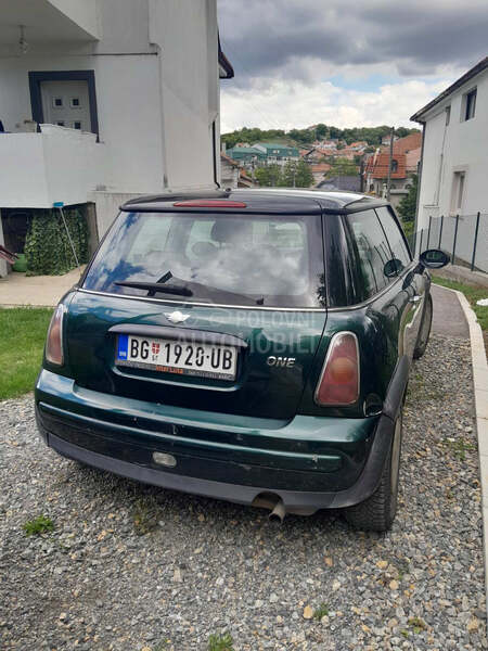 MINI One 