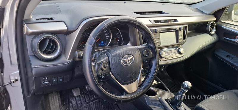 Toyota RAV 4 2.0D4D