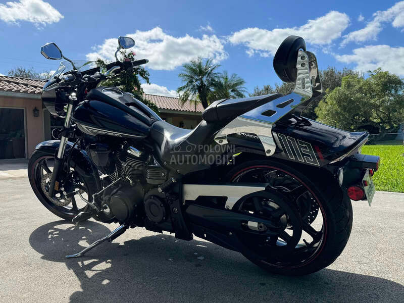 Yamaha Raider