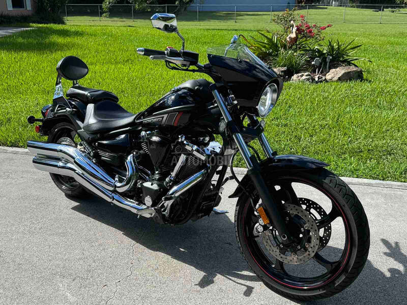 Yamaha Raider