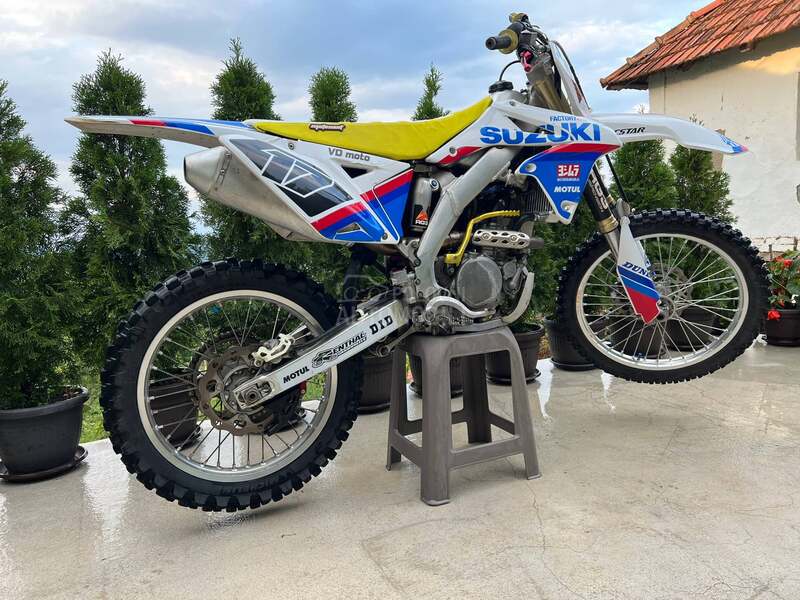 Suzuki RMZ250 RMZ 250