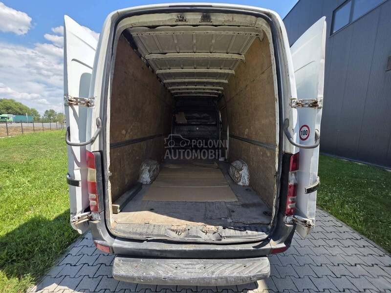 Mercedes Benz Sprinter 