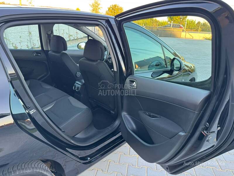 Peugeot 308 1.6HDI pannorama