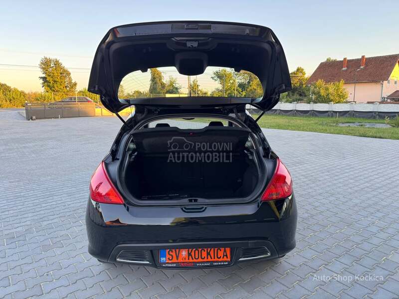 Peugeot 308 1.6HDI pannorama