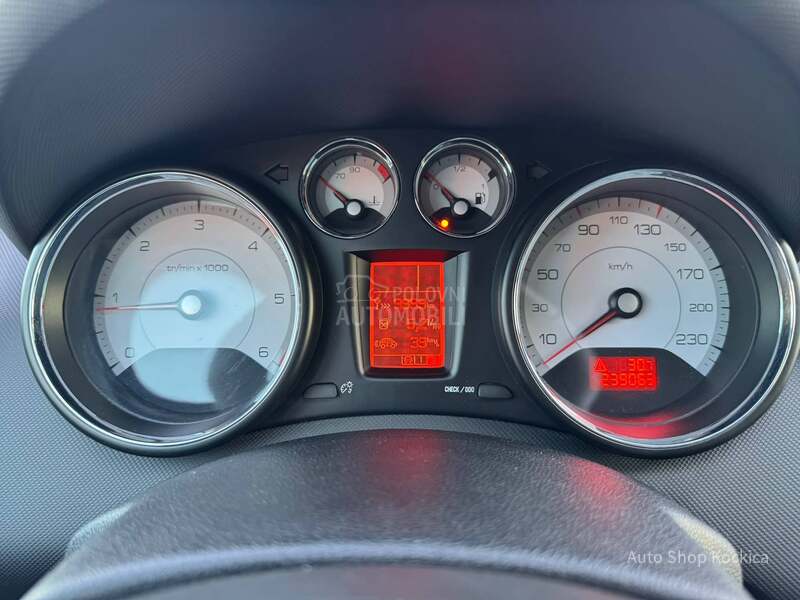 Peugeot 308 1.6HDI pannorama