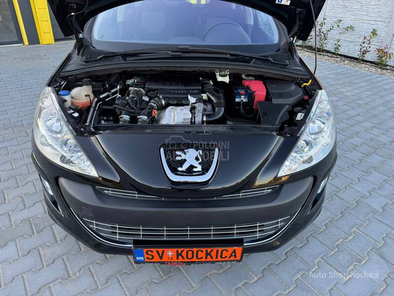 Peugeot 308 1.6HDI pannorama