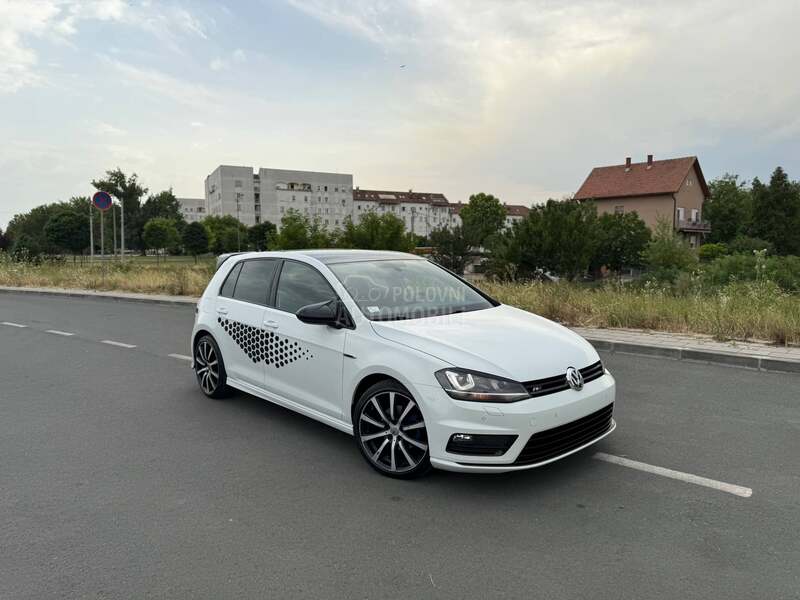 Volkswagen Golf 7 R Alacantara