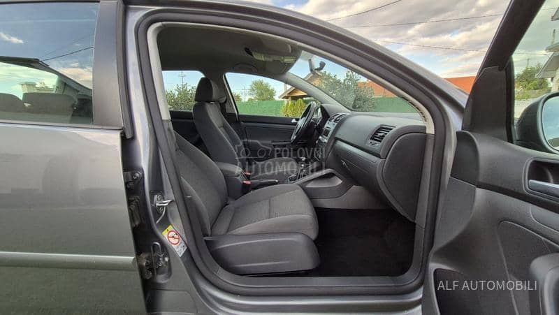 Volkswagen Golf 5 1.4 TSI CH
