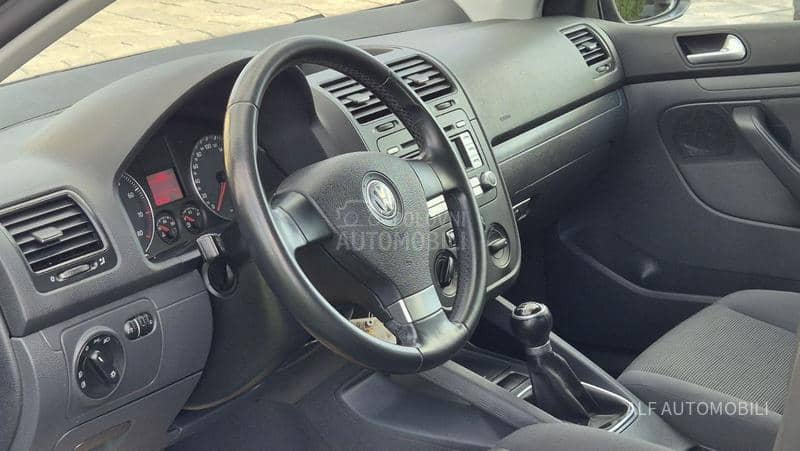 Volkswagen Golf 5 1.4 TSI CH