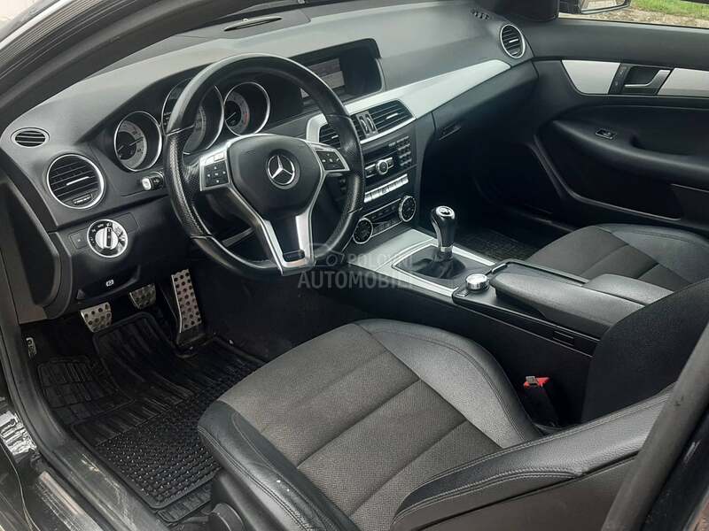 Mercedes Benz C 180 AMG