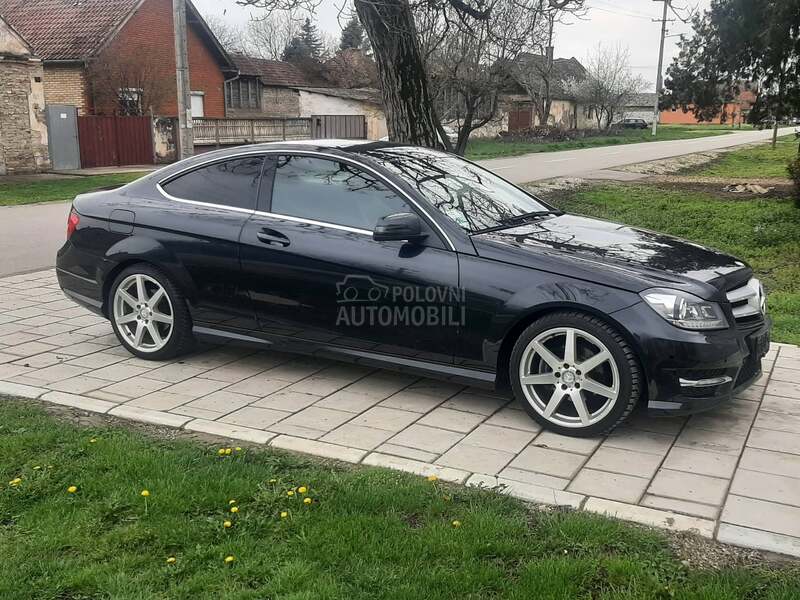 Mercedes Benz C 180 AMG