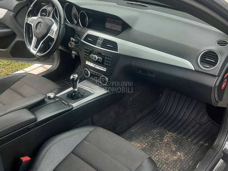 Mercedes Benz C 180 AMG