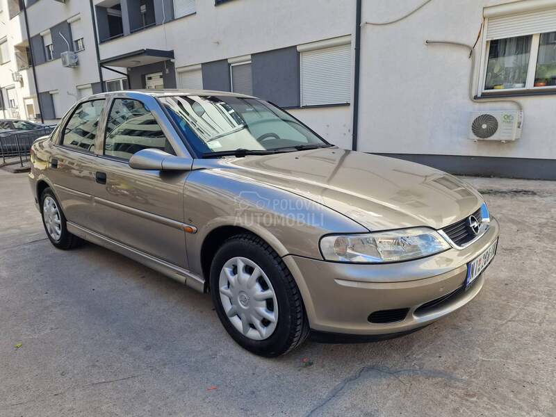 Opel Vectra B VREDI POGLEDATI