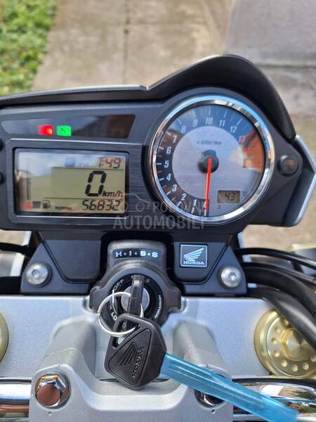 Honda hornet