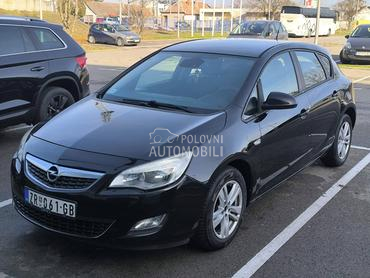 Opel Astra J 1.3 cdti