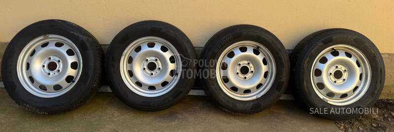 Dacia Duster 4x4 fuull NOV