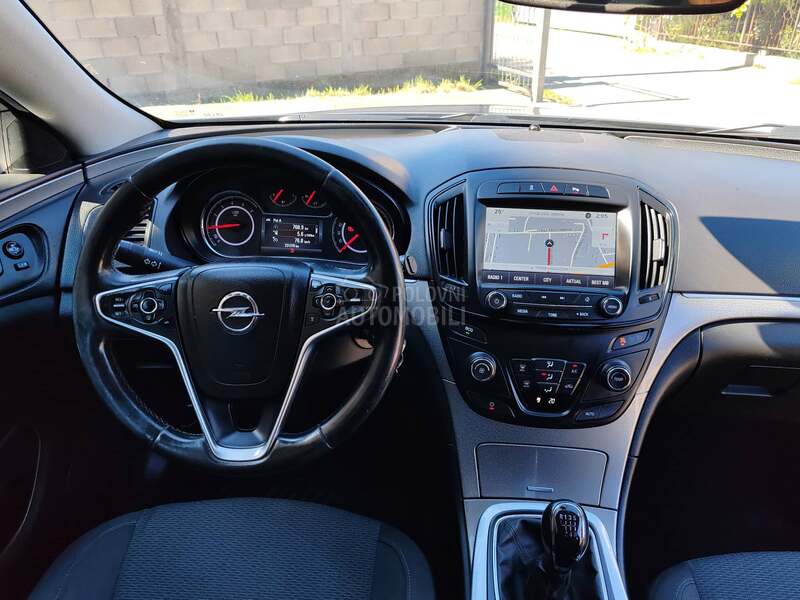 Opel Insignia 1.6 cdti