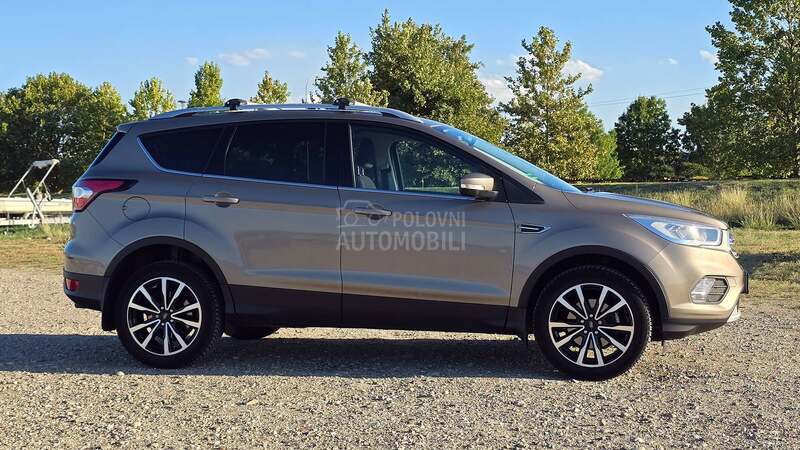 Ford Kuga Business 1.5 TDCi N1