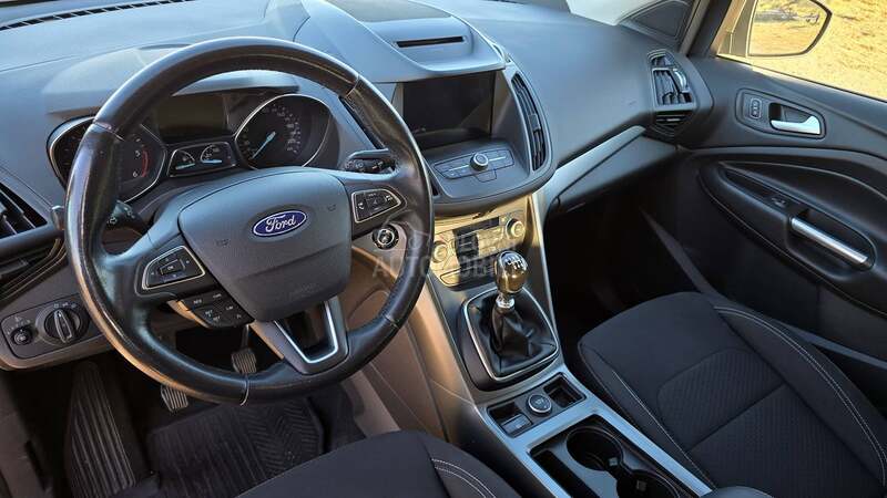 Ford Kuga Business 1.5 TDCi N1
