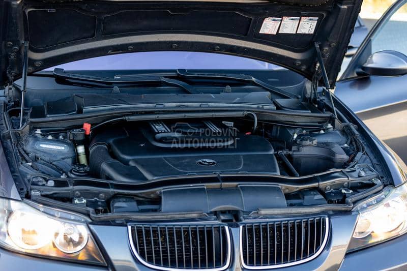 BMW 320d 