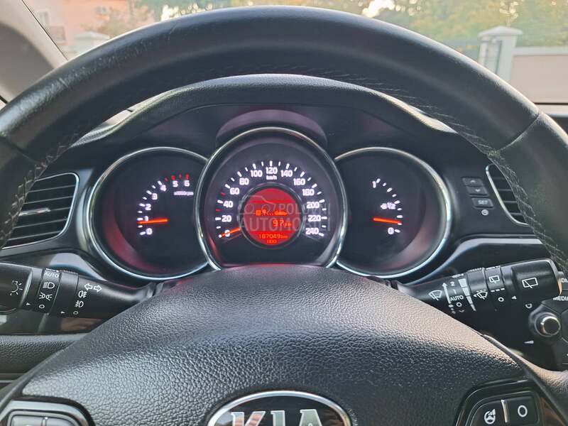 Kia cee`d sw 1.6 CRDI