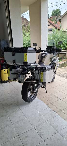 CFMOTO 800 MT