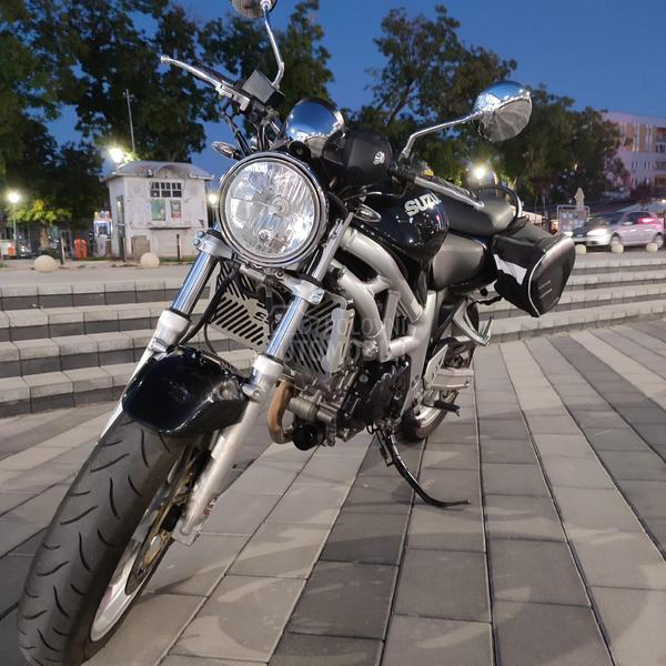 Suzuki SV 650 N