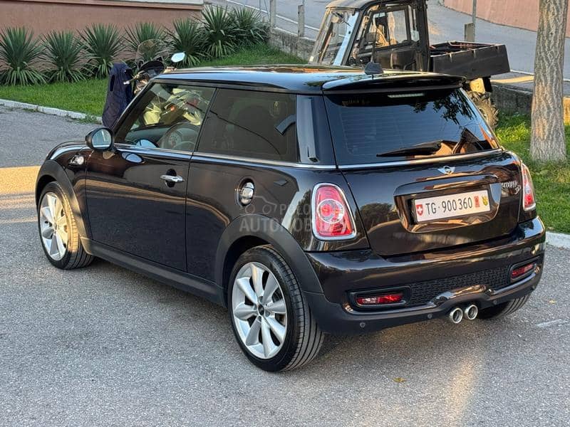 MINI Cooper S SD MINI Cooper S SD