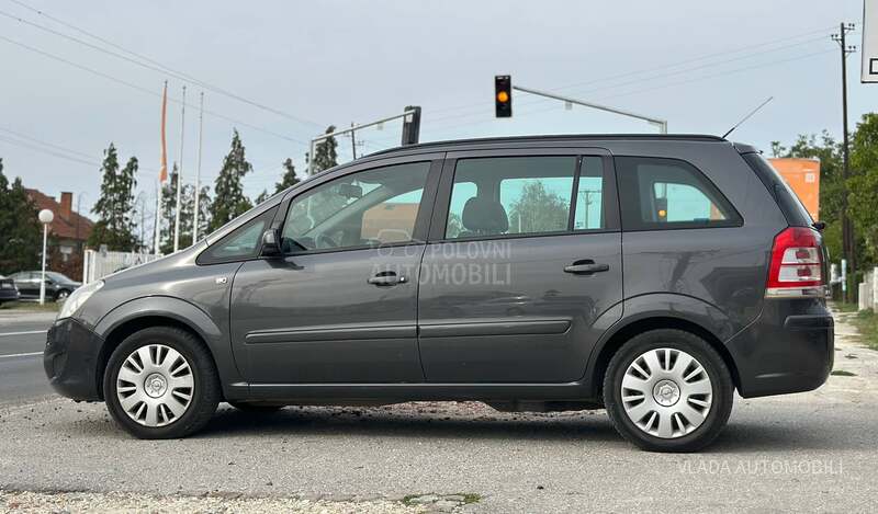 Opel Zafira 1.6 CNG RESTAJLING
