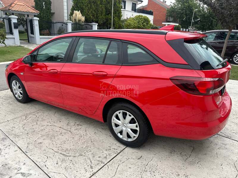 Opel Astra K N.A.V.I ENJOY