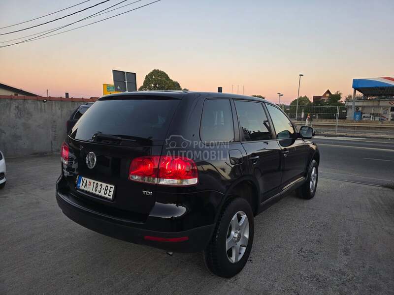 Volkswagen Touareg 