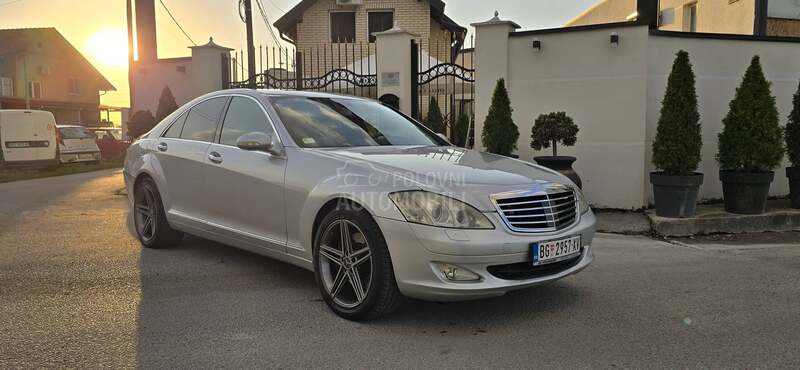 Mercedes Benz S 320 firmatik