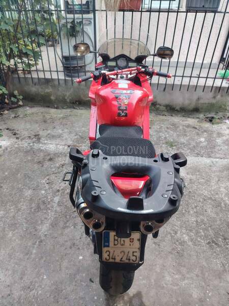Honda VFR 800 V-Tec