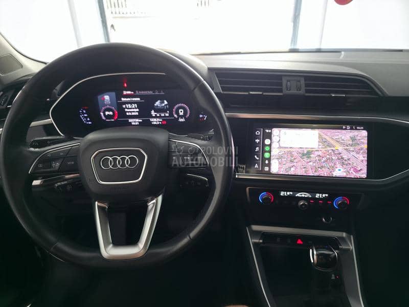 Audi Q3 F3
