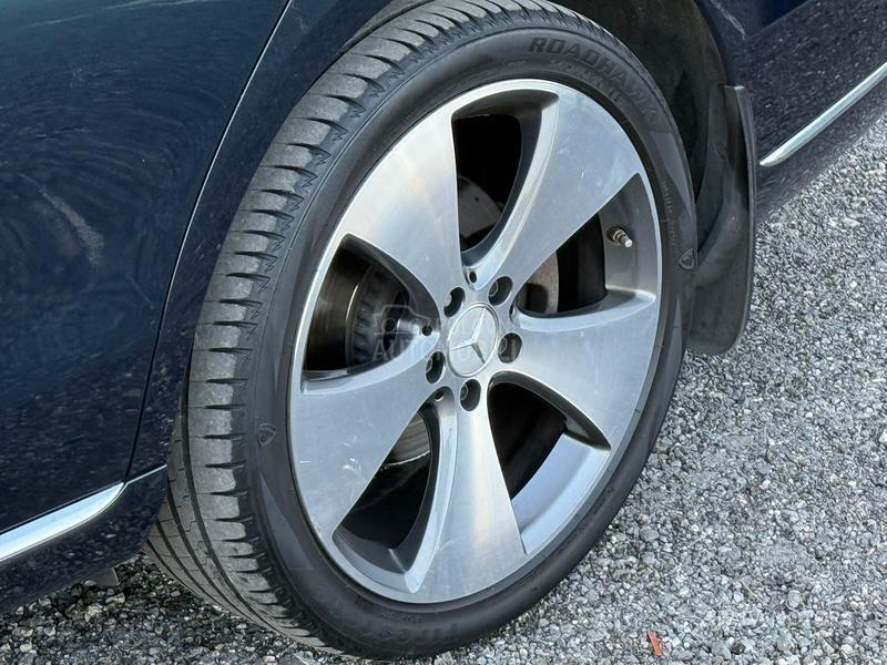 Mercedes Benz E 220 EXCLUSIVE NOOV