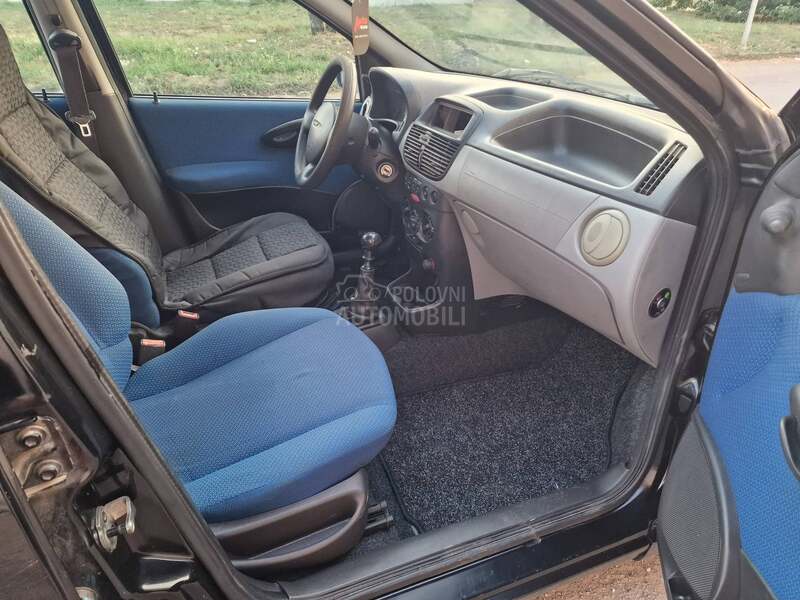Fiat Punto 
