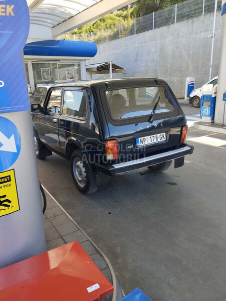 Lada Niva 1.7i