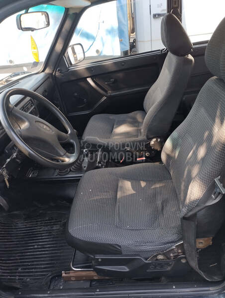 Lada Niva 1.7i