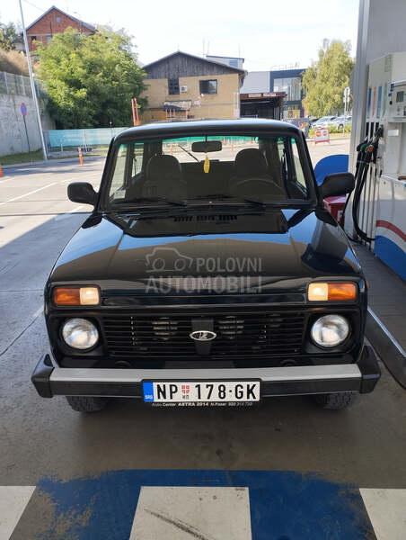 Lada Niva 1.7i
