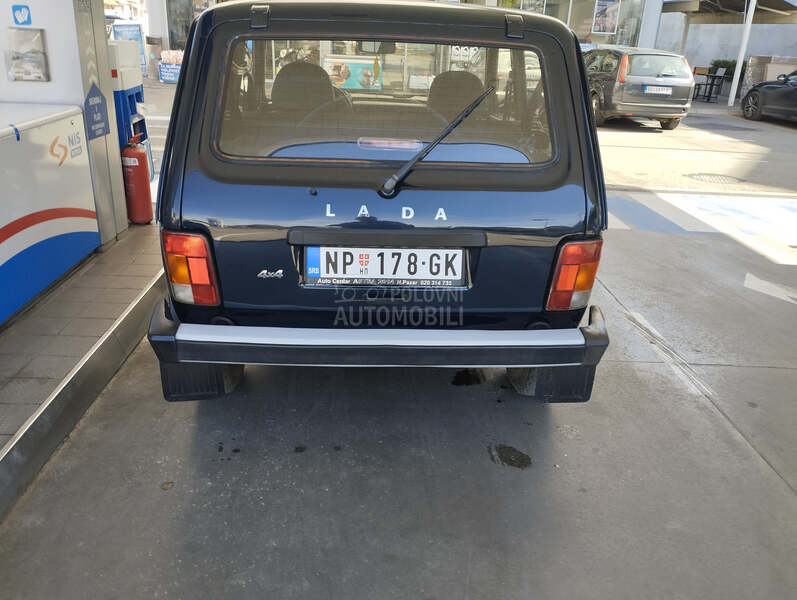 Lada Niva 1.7i