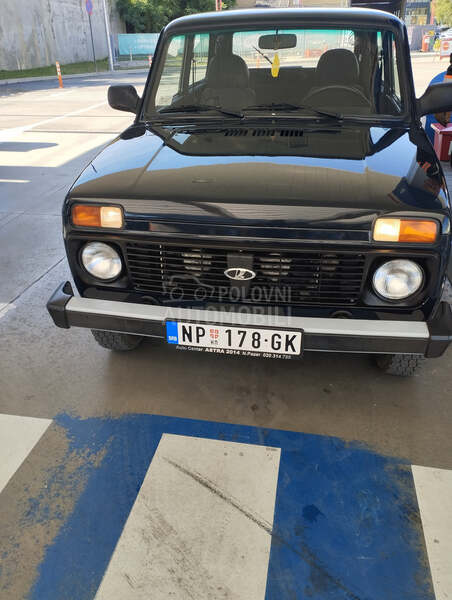 Lada Niva 1.7i