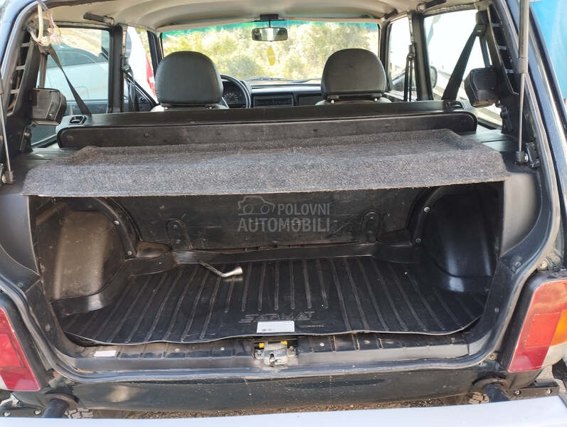 Lada Niva 1.7i