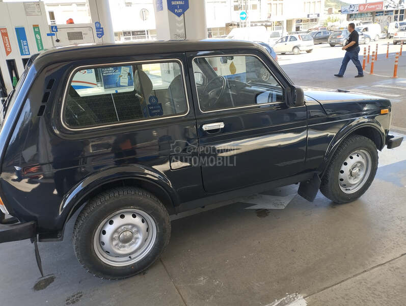 Lada Niva 1.7i
